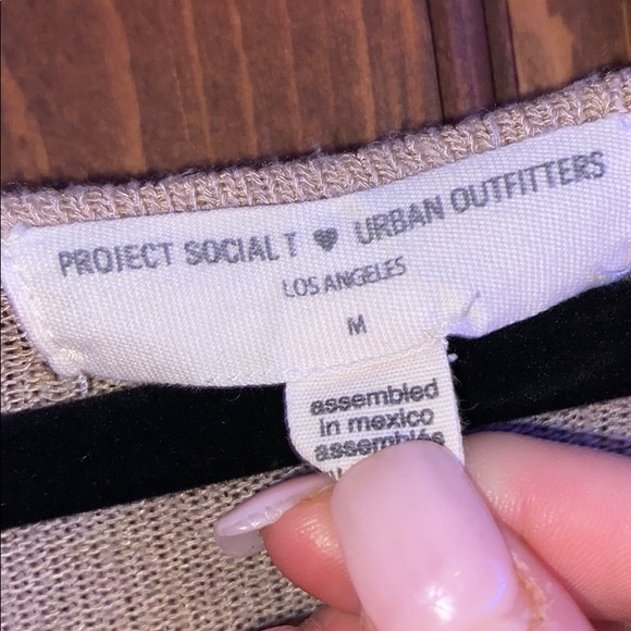 Women’s Urban Outfitters Tan Tank Top Medium - Picture 12 of 16